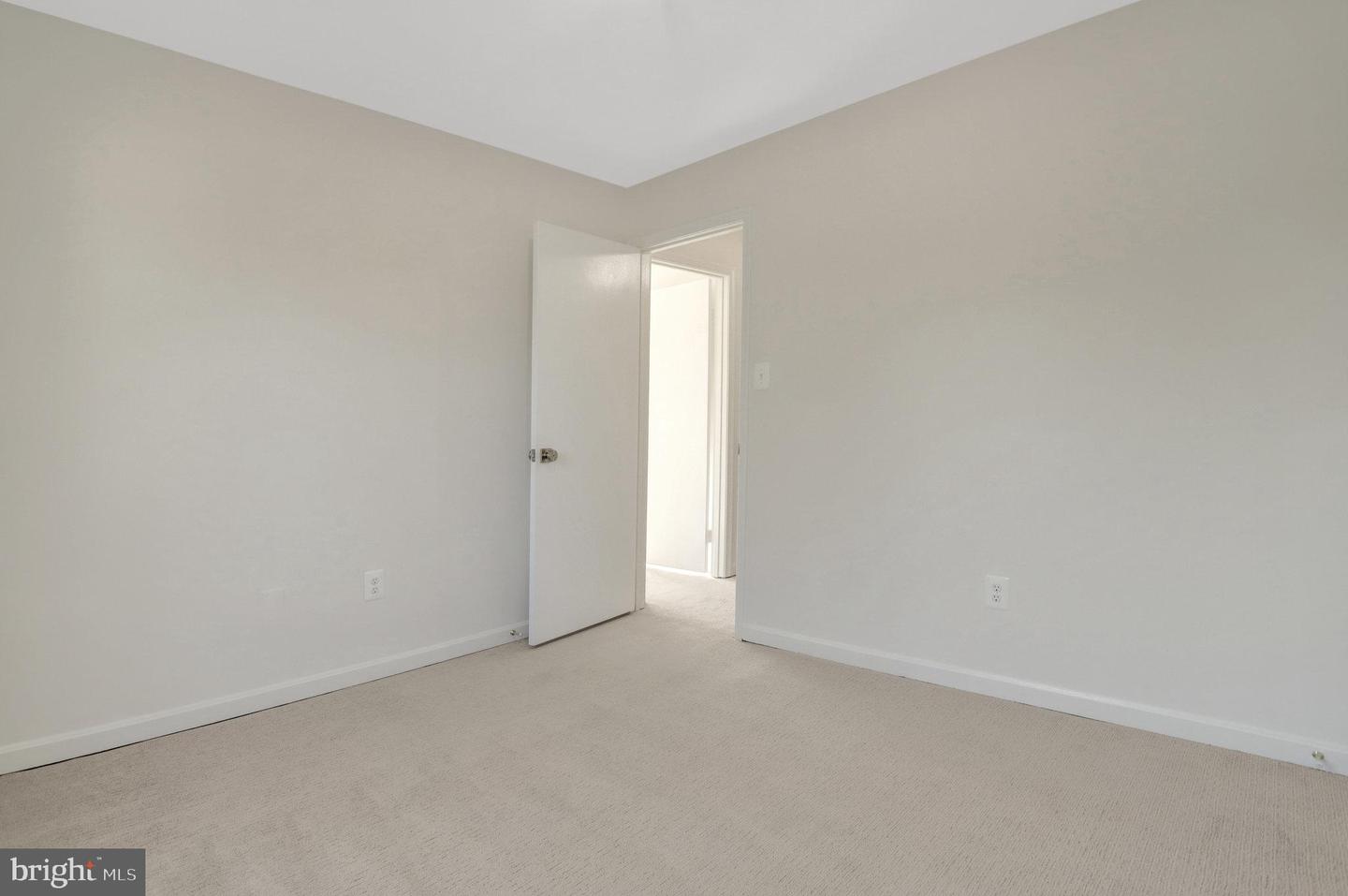 216 DUNCAN AVE, ALEXANDRIA, Virginia 22301, 3 Bedrooms Bedrooms, ,2 BathroomsBathrooms,Residential,For sale,216 DUNCAN AVE,VAAX2038774 MLS # VAAX2038774