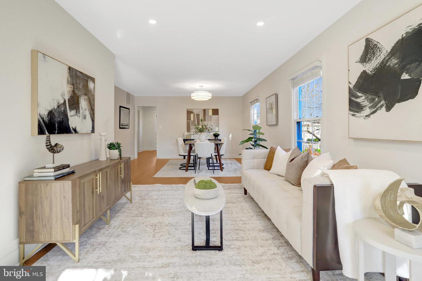 216 DUNCAN AVE, ALEXANDRIA, Virginia 22301, 3 Bedrooms Bedrooms, ,2 BathroomsBathrooms,Residential,For sale,216 DUNCAN AVE,VAAX2038774 MLS # VAAX2038774