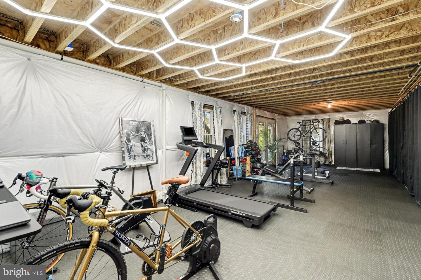 11514 LIGHT LN, SPOTSYLVANIA, Virginia 22551, 3 Bedrooms Bedrooms, ,3 BathroomsBathrooms,Residential,For sale,11514 LIGHT LN,VASP2030994 MLS # VASP2030994