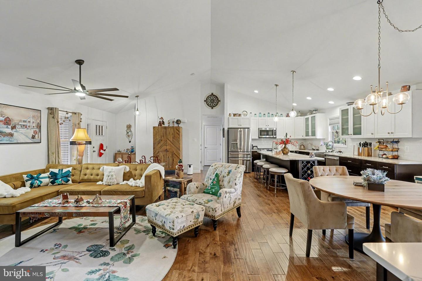 11514 LIGHT LN, SPOTSYLVANIA, Virginia 22551, 3 Bedrooms Bedrooms, ,3 BathroomsBathrooms,Residential,For sale,11514 LIGHT LN,VASP2030994 MLS # VASP2030994