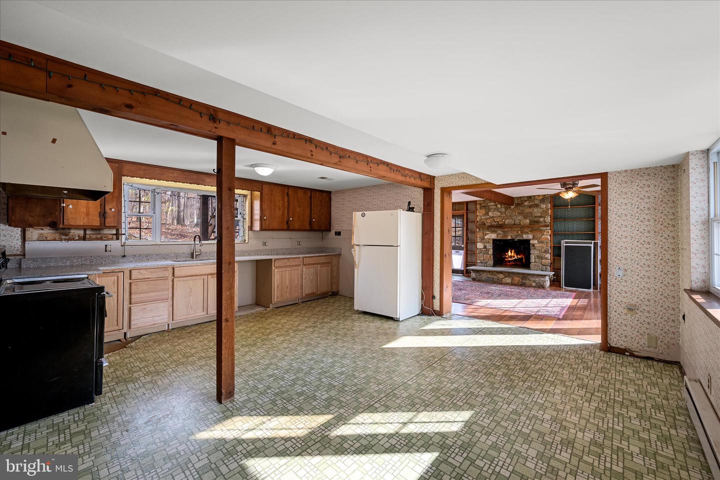 179 RIVER PARK LN, BLUEMONT, Virginia 20135, 5 Bedrooms Bedrooms, 11 Rooms Rooms,3 BathroomsBathrooms,Residential,For sale,179 RIVER PARK LN,VACL2003800 MLS # VACL2003800