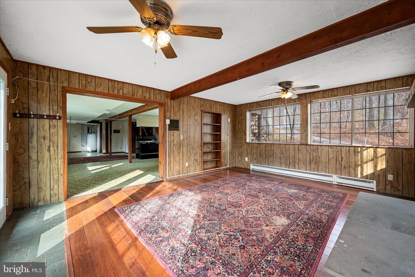 179 RIVER PARK LN, BLUEMONT, Virginia 20135, 5 Bedrooms Bedrooms, 11 Rooms Rooms,3 BathroomsBathrooms,Residential,For sale,179 RIVER PARK LN,VACL2003800 MLS # VACL2003800