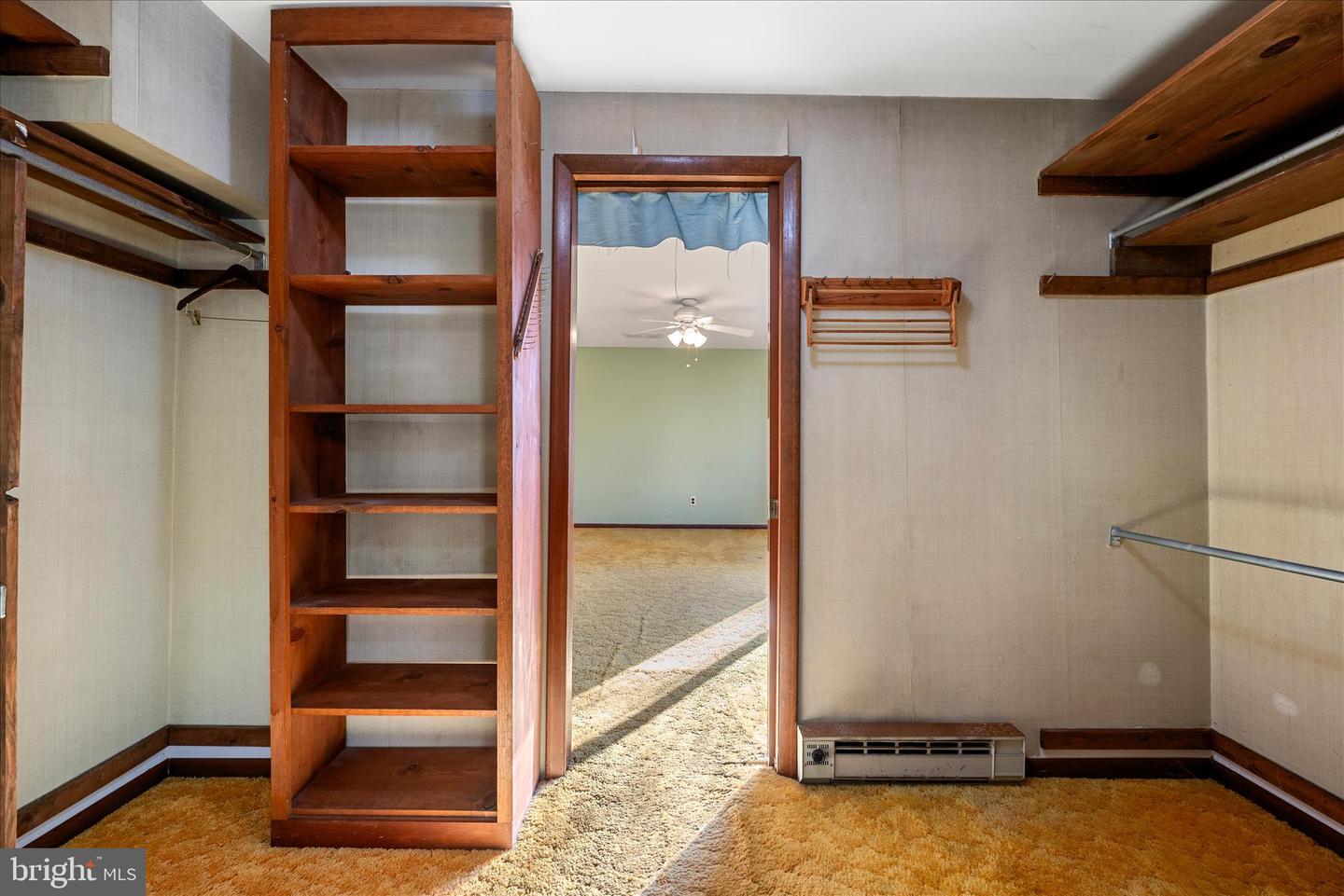 179 RIVER PARK LN, BLUEMONT, Virginia 20135, 5 Bedrooms Bedrooms, 11 Rooms Rooms,3 BathroomsBathrooms,Residential,For sale,179 RIVER PARK LN,VACL2003800 MLS # VACL2003800