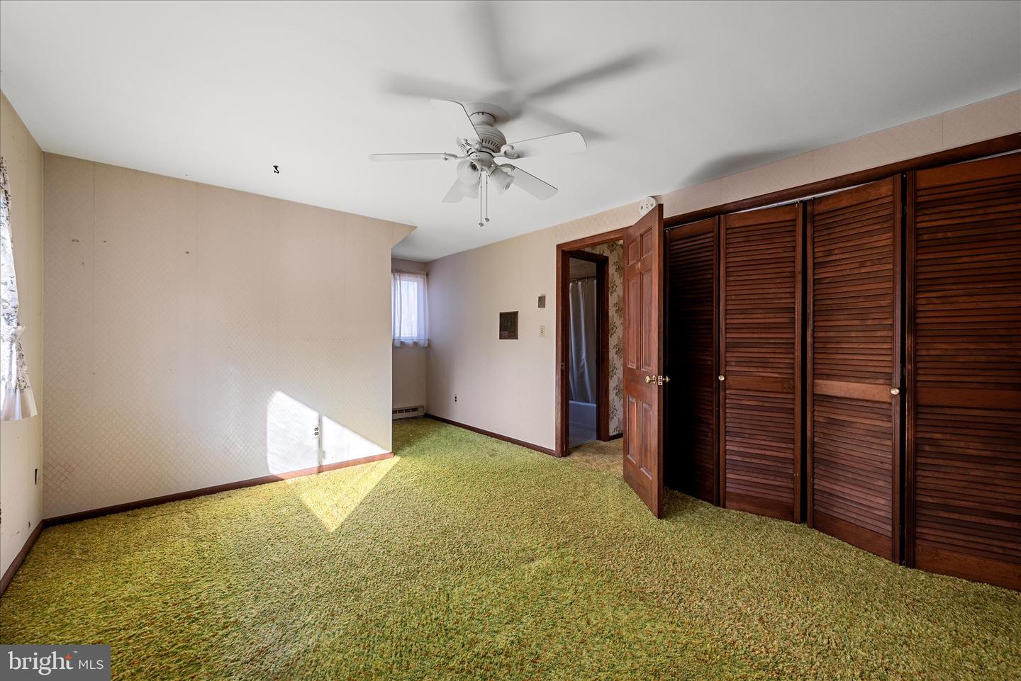 179 RIVER PARK LN, BLUEMONT, Virginia 20135, 5 Bedrooms Bedrooms, 11 Rooms Rooms,3 BathroomsBathrooms,Residential,For sale,179 RIVER PARK LN,VACL2003800 MLS # VACL2003800