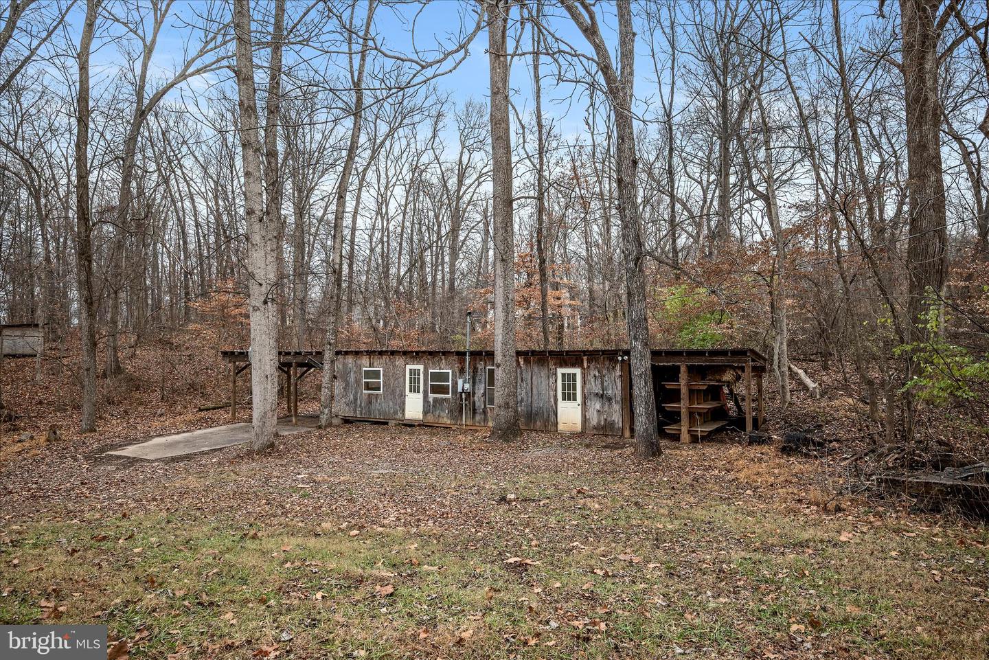 179 RIVER PARK LN, BLUEMONT, Virginia 20135, 5 Bedrooms Bedrooms, 11 Rooms Rooms,3 BathroomsBathrooms,Residential,For sale,179 RIVER PARK LN,VACL2003800 MLS # VACL2003800