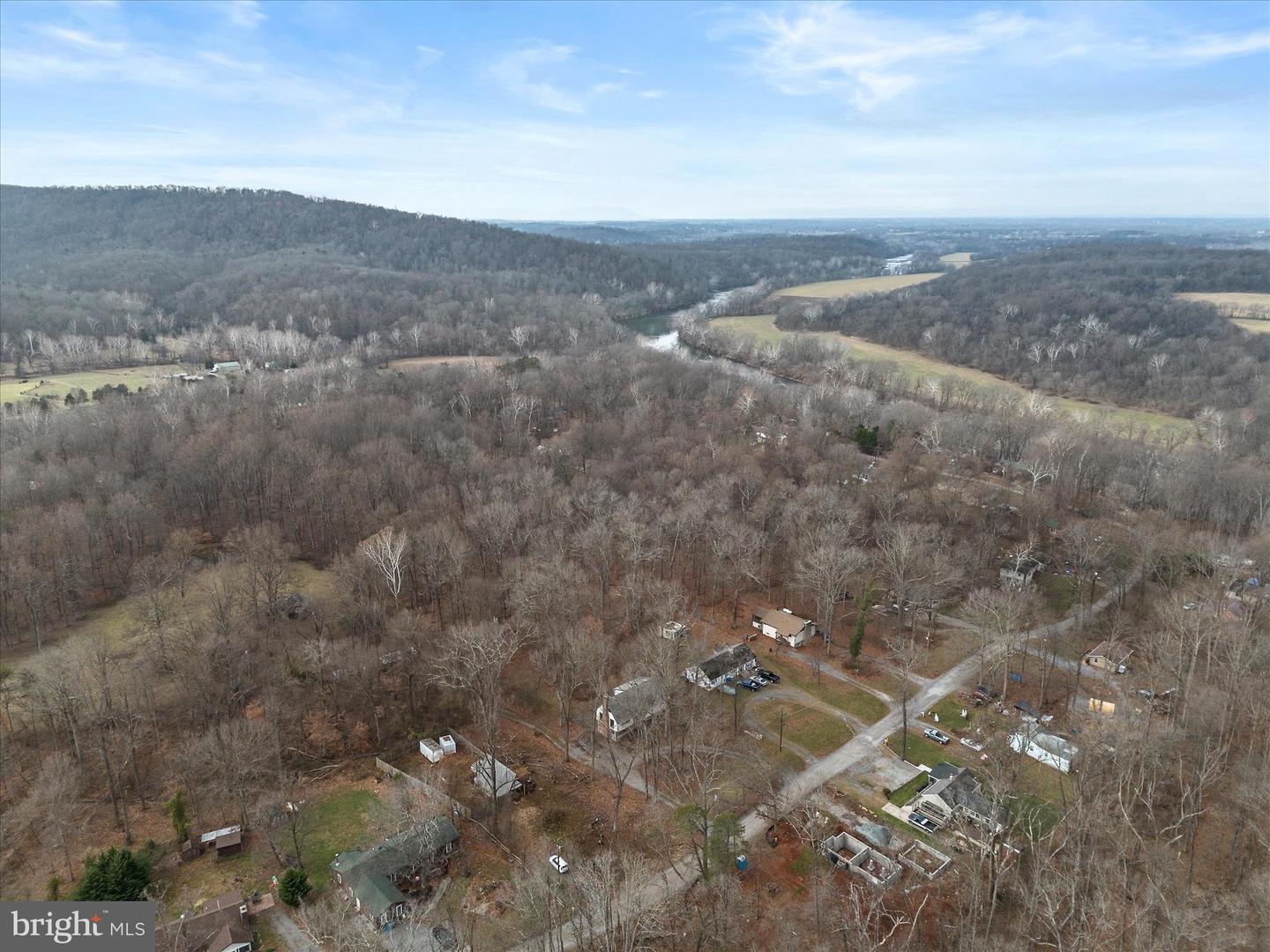 179 RIVER PARK LN, BLUEMONT, Virginia 20135, 5 Bedrooms Bedrooms, 11 Rooms Rooms,3 BathroomsBathrooms,Residential,For sale,179 RIVER PARK LN,VACL2003800 MLS # VACL2003800