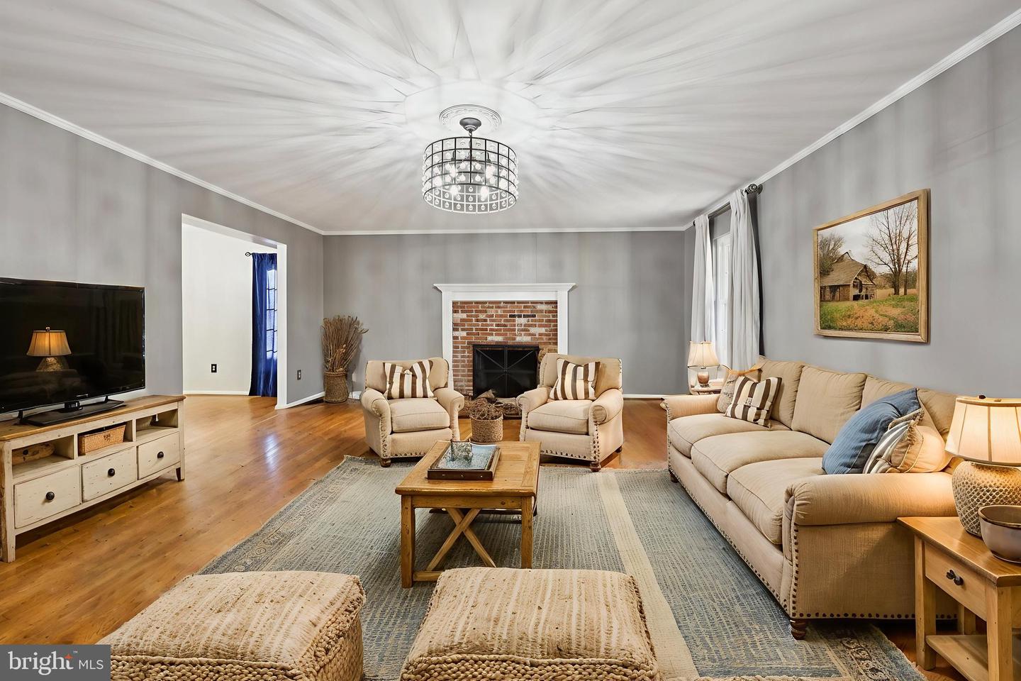 13445 BLACKWELLS MILL RD, GOLDVEIN, Virginia 22720, 3 Bedrooms Bedrooms, ,2 BathroomsBathrooms,Residential,For sale,13445 BLACKWELLS MILL RD,VAFQ2017214 MLS # VAFQ2017214