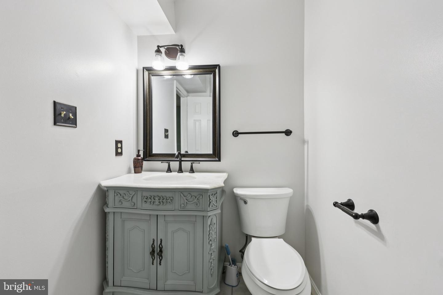 13445 BLACKWELLS MILL RD, GOLDVEIN, Virginia 22720, 3 Bedrooms Bedrooms, ,2 BathroomsBathrooms,Residential,For sale,13445 BLACKWELLS MILL RD,VAFQ2017214 MLS # VAFQ2017214