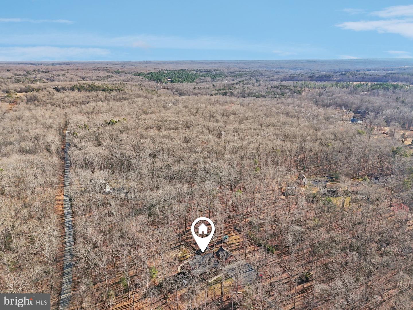 13445 BLACKWELLS MILL RD, GOLDVEIN, Virginia 22720, 3 Bedrooms Bedrooms, ,2 BathroomsBathrooms,Residential,For sale,13445 BLACKWELLS MILL RD,VAFQ2017214 MLS # VAFQ2017214