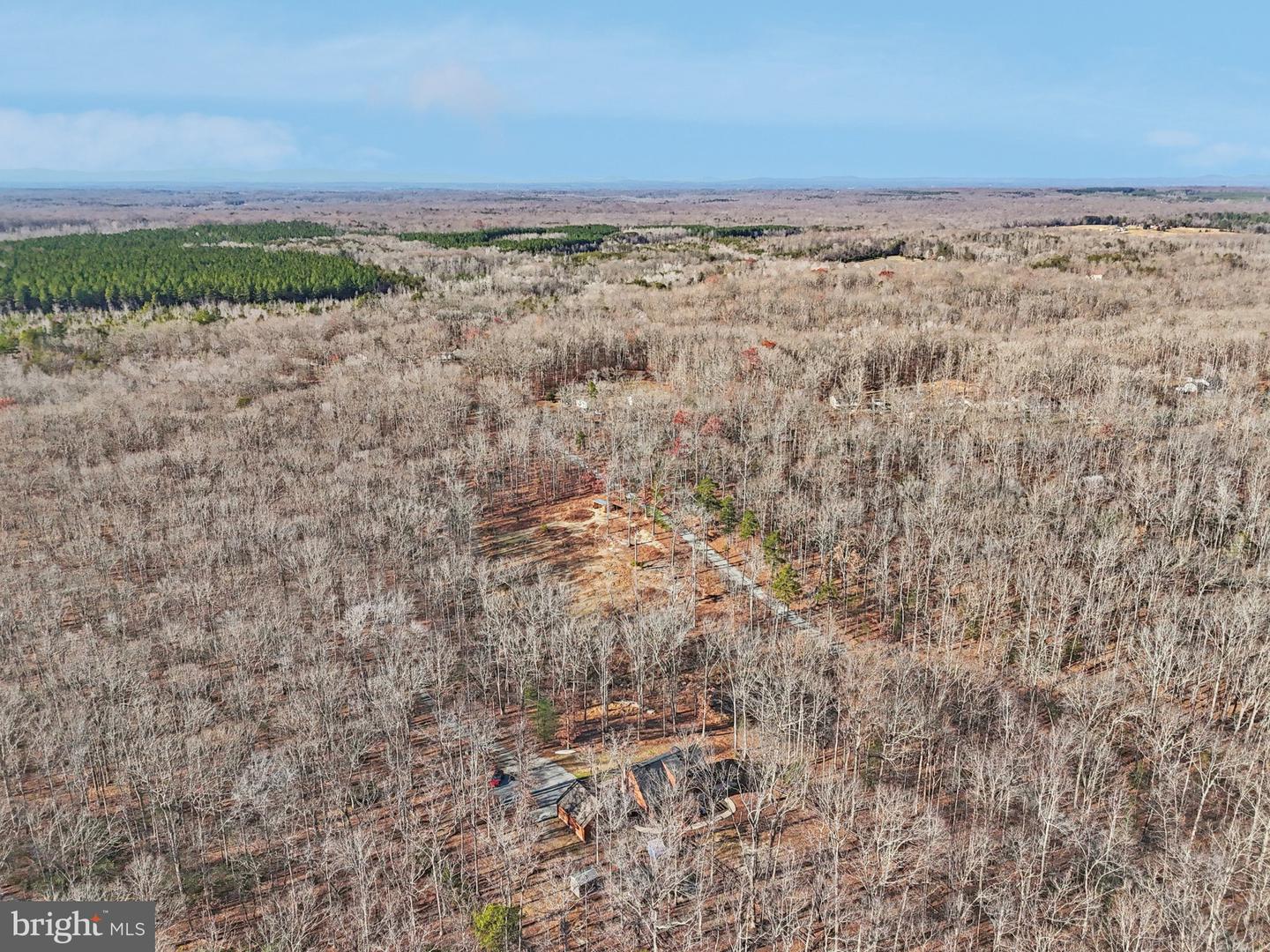 13445 BLACKWELLS MILL RD, GOLDVEIN, Virginia 22720, 3 Bedrooms Bedrooms, ,2 BathroomsBathrooms,Residential,For sale,13445 BLACKWELLS MILL RD,VAFQ2017214 MLS # VAFQ2017214