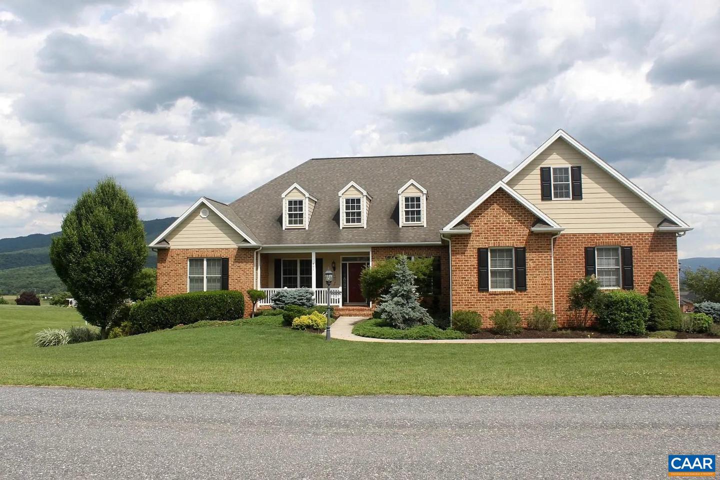 491 CLAREMONT AVE, ROCKINGHAM, Virginia 22801, 5 Bedrooms Bedrooms, ,3 BathroomsBathrooms,Residential,For sale,491 CLAREMONT AVE,668019 MLS # 668019