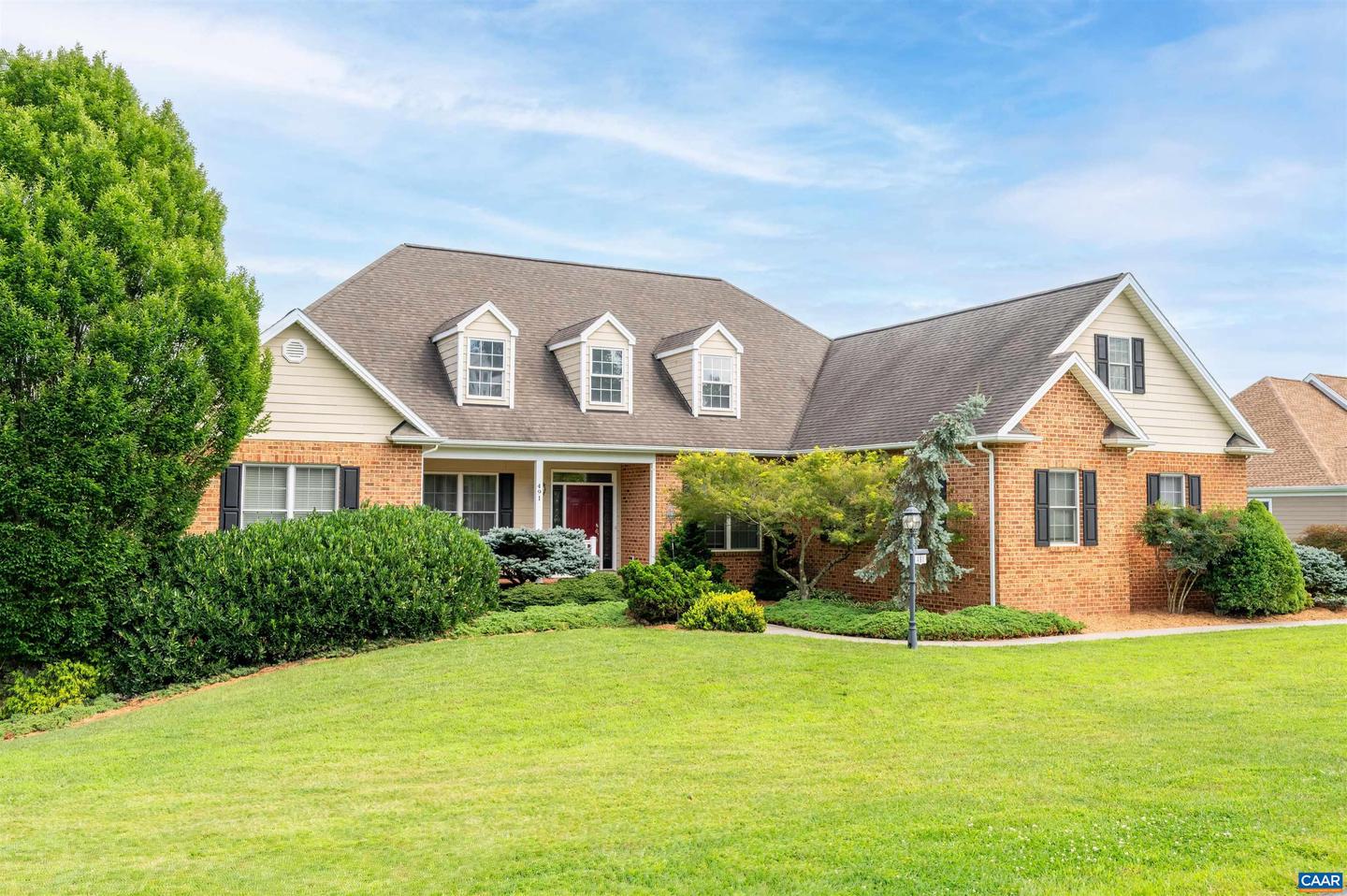 491 CLAREMONT AVE, ROCKINGHAM, Virginia 22801, 5 Bedrooms Bedrooms, ,3 BathroomsBathrooms,Residential,For sale,491 CLAREMONT AVE,668019 MLS # 668019