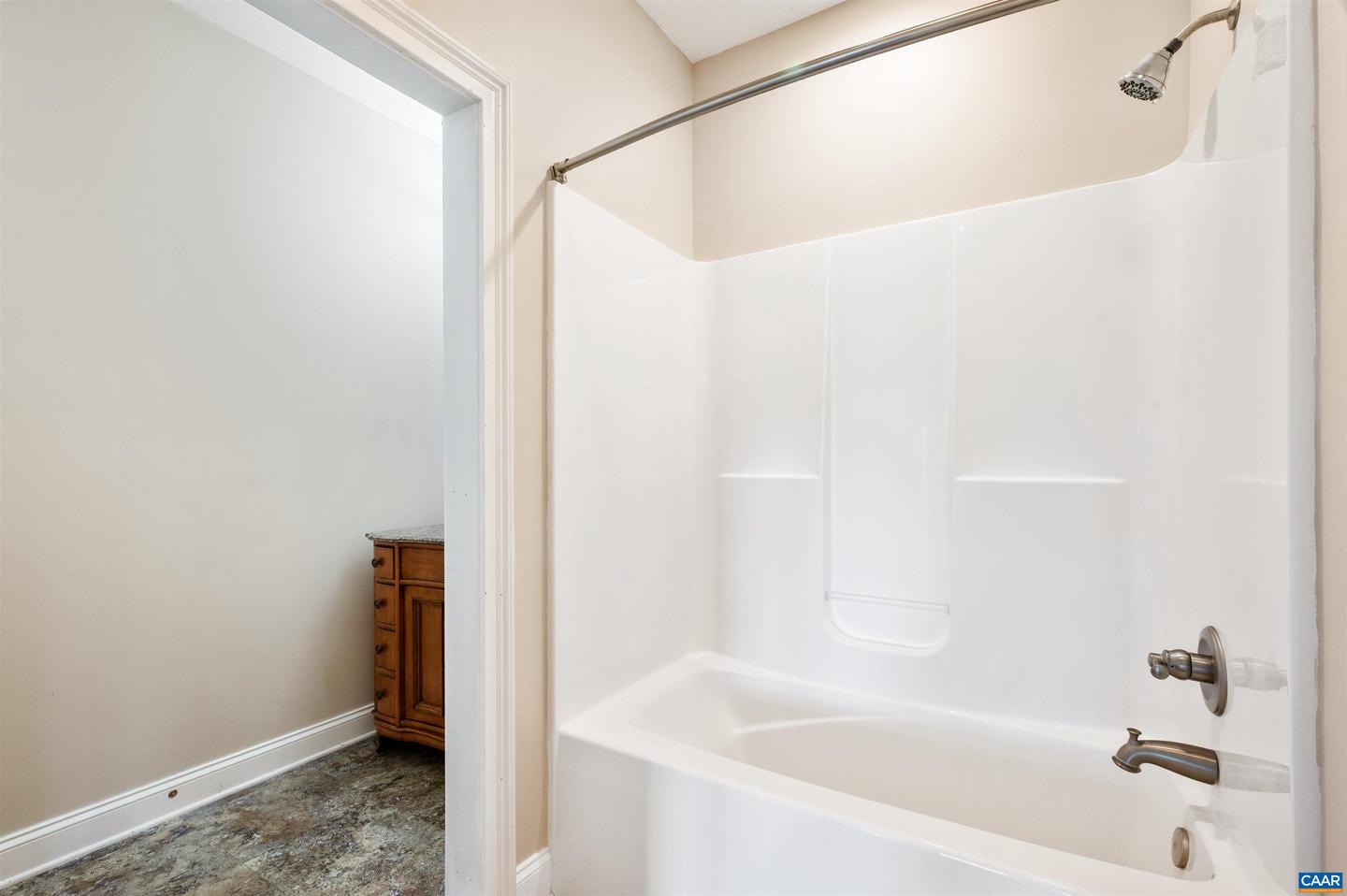 491 CLAREMONT AVE, ROCKINGHAM, Virginia 22801, 5 Bedrooms Bedrooms, ,3 BathroomsBathrooms,Residential,For sale,491 CLAREMONT AVE,668019 MLS # 668019