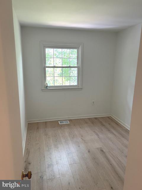 14812 SMETHWICK PL, CENTREVILLE, Virginia 20120, 3 Bedrooms Bedrooms, ,2 BathroomsBathrooms,Residential,For sale,14812 SMETHWICK PL,VAFX2263310 MLS # VAFX2263310