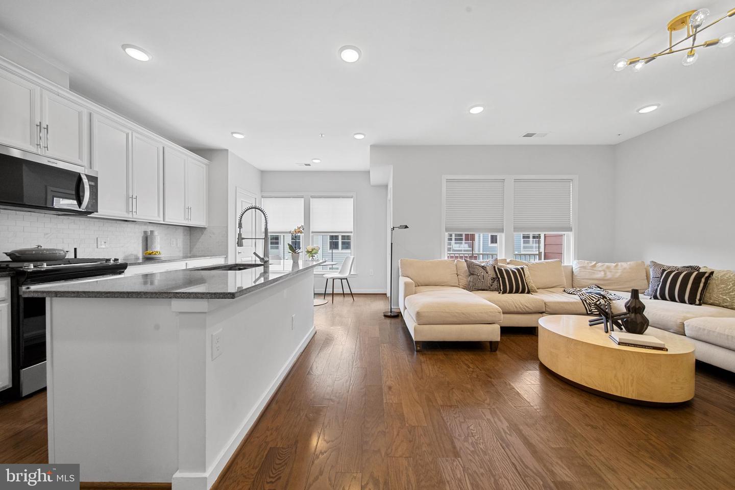 10719 VIOGNIER TER, FAIRFAX, Virginia 22032, 3 Bedrooms Bedrooms, ,2 BathroomsBathrooms,Residential,For sale,10719 VIOGNIER TER,VAFX2273014 MLS # VAFX2273014 10719 VIOGNIER TER, FAIRFAX, Virginia 22032, 3 Bedrooms Bedrooms, ,2 BathroomsBathrooms,Residential,For sale,10719 VIOGNIER TER,VAFX2273014 MLS # VAFX2273014