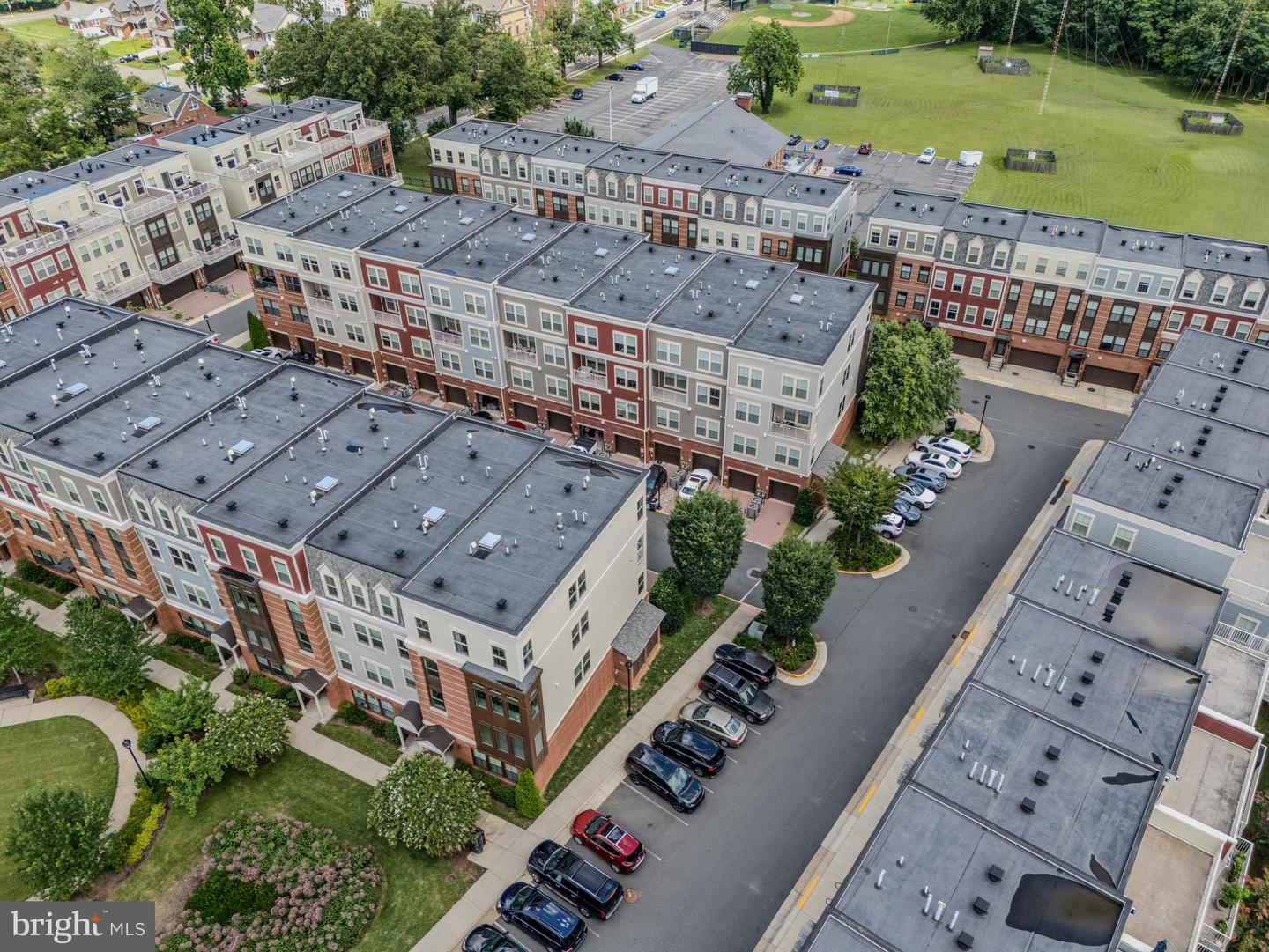 10719 VIOGNIER TER, FAIRFAX, Virginia 22032, 3 Bedrooms Bedrooms, ,2 BathroomsBathrooms,Residential,For sale,10719 VIOGNIER TER,VAFX2273014 MLS # VAFX2273014 10719 VIOGNIER TER, FAIRFAX, Virginia 22032, 3 Bedrooms Bedrooms, ,2 BathroomsBathrooms,Residential,For sale,10719 VIOGNIER TER,VAFX2273014 MLS # VAFX2273014