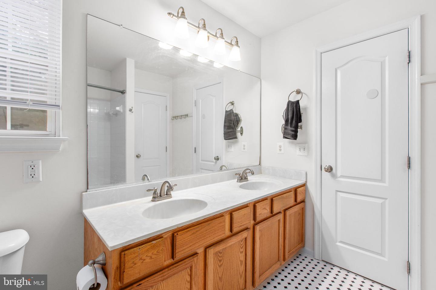 53 BLOOMINGTON LN, STAFFORD, Virginia 22554, 4 Bedrooms Bedrooms, ,2 BathroomsBathrooms,Residential,For sale,53 BLOOMINGTON LN,VAST2042762 MLS # VAST2042762 53 BLOOMINGTON LN, STAFFORD, Virginia 22554, 4 Bedrooms Bedrooms, ,2 BathroomsBathrooms,Residential,For sale,53 BLOOMINGTON LN,VAST2042762 MLS # VAST2042762