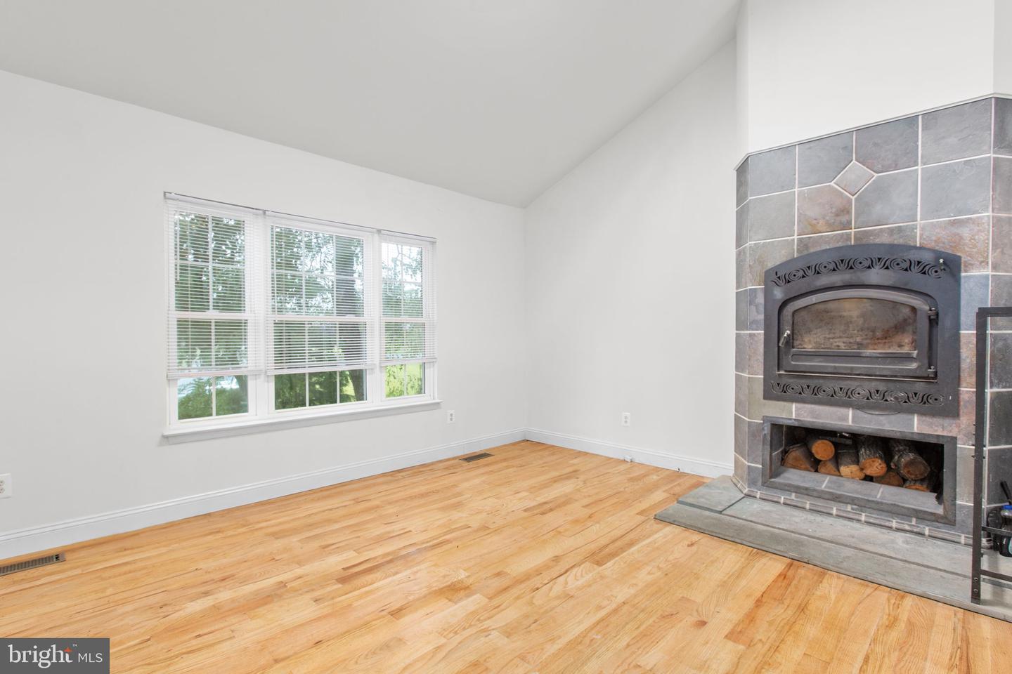 53 BLOOMINGTON LN, STAFFORD, Virginia 22554, 4 Bedrooms Bedrooms, ,2 BathroomsBathrooms,Residential,For sale,53 BLOOMINGTON LN,VAST2042762 MLS # VAST2042762 53 BLOOMINGTON LN, STAFFORD, Virginia 22554, 4 Bedrooms Bedrooms, ,2 BathroomsBathrooms,Residential,For sale,53 BLOOMINGTON LN,VAST2042762 MLS # VAST2042762