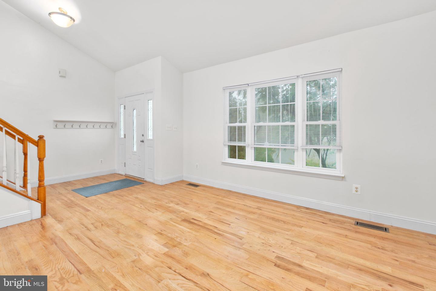 53 BLOOMINGTON LN, STAFFORD, Virginia 22554, 4 Bedrooms Bedrooms, ,2 BathroomsBathrooms,Residential,For sale,53 BLOOMINGTON LN,VAST2042762 MLS # VAST2042762 53 BLOOMINGTON LN, STAFFORD, Virginia 22554, 4 Bedrooms Bedrooms, ,2 BathroomsBathrooms,Residential,For sale,53 BLOOMINGTON LN,VAST2042762 MLS # VAST2042762