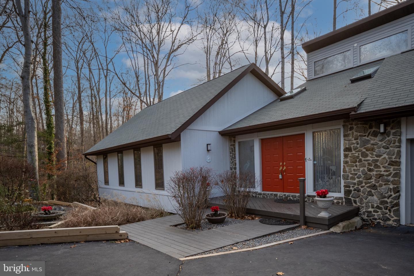 6207 POSSUM TROT CT, MANASSAS, Virginia 20112, 5 Bedrooms Bedrooms, ,3 BathroomsBathrooms,Residential,For sale,6207 POSSUM TROT CT,VAPW2104656 MLS # VAPW2104656 6207 POSSUM TROT CT, MANASSAS, Virginia 20112, 5 Bedrooms Bedrooms, ,3 BathroomsBathrooms,Residential,For sale,6207 POSSUM TROT CT,VAPW2104656 MLS # VAPW2104656