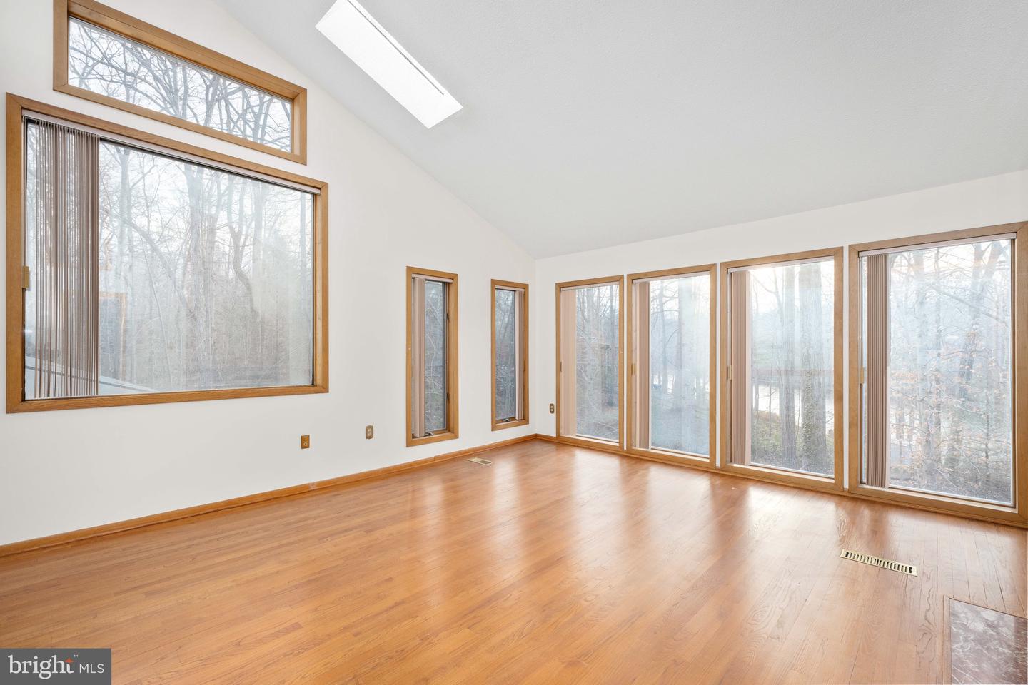 6207 POSSUM TROT CT, MANASSAS, Virginia 20112, 5 Bedrooms Bedrooms, ,3 BathroomsBathrooms,Residential,For sale,6207 POSSUM TROT CT,VAPW2104656 MLS # VAPW2104656 6207 POSSUM TROT CT, MANASSAS, Virginia 20112, 5 Bedrooms Bedrooms, ,3 BathroomsBathrooms,Residential,For sale,6207 POSSUM TROT CT,VAPW2104656 MLS # VAPW2104656