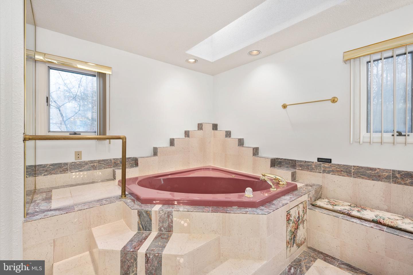 6207 POSSUM TROT CT, MANASSAS, Virginia 20112, 5 Bedrooms Bedrooms, ,3 BathroomsBathrooms,Residential,For sale,6207 POSSUM TROT CT,VAPW2104656 MLS # VAPW2104656 6207 POSSUM TROT CT, MANASSAS, Virginia 20112, 5 Bedrooms Bedrooms, ,3 BathroomsBathrooms,Residential,For sale,6207 POSSUM TROT CT,VAPW2104656 MLS # VAPW2104656