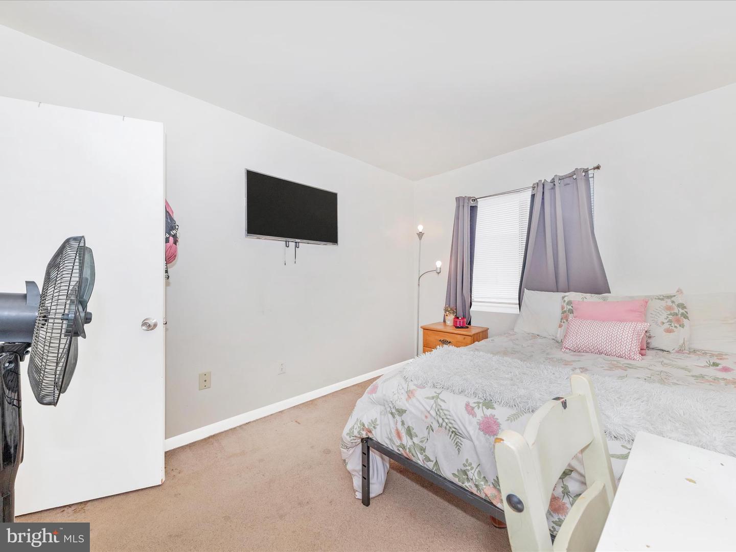 8413 FUERTE CT #127, ALEXANDRIA, Virginia 22309, 3 Bedrooms Bedrooms, ,1 BathroomBathrooms,Residential,For sale,8413 FUERTE CT #127,VAFX2269532 MLS # VAFX2269532