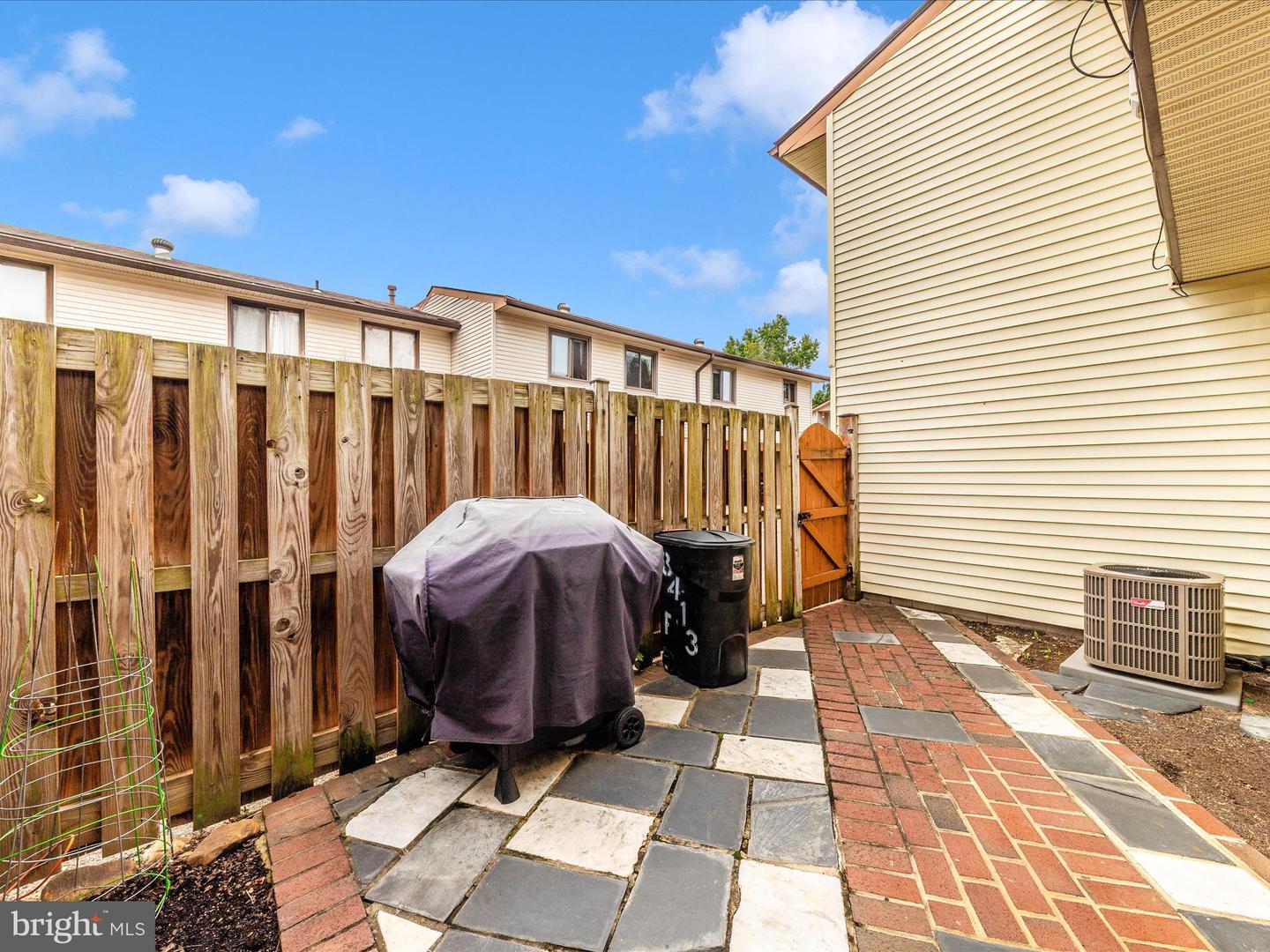 8413 FUERTE CT #127, ALEXANDRIA, Virginia 22309, 3 Bedrooms Bedrooms, ,1 BathroomBathrooms,Residential,For sale,8413 FUERTE CT #127,VAFX2269532 MLS # VAFX2269532