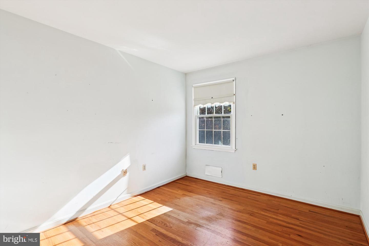 8510 BROWNING CT, ANNANDALE, Virginia 22003, 4 Bedrooms Bedrooms, ,2 BathroomsBathrooms,Residential,For sale,8510 BROWNING CT,VAFX2270222 MLS # VAFX2270222