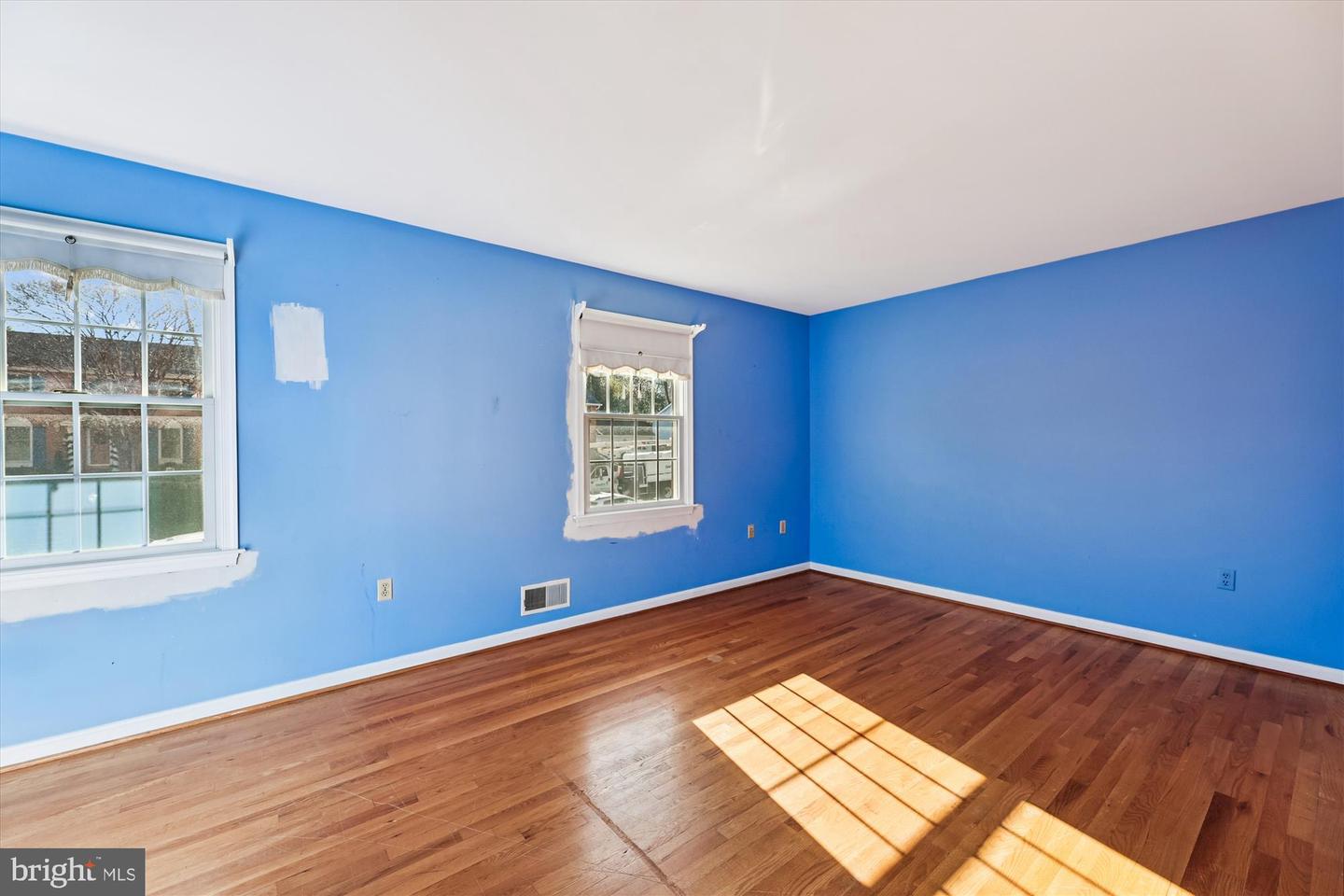 8510 BROWNING CT, ANNANDALE, Virginia 22003, 4 Bedrooms Bedrooms, ,2 BathroomsBathrooms,Residential,For sale,8510 BROWNING CT,VAFX2270222 MLS # VAFX2270222