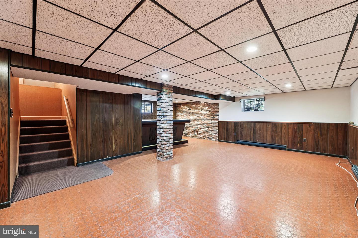 8510 BROWNING CT, ANNANDALE, Virginia 22003, 4 Bedrooms Bedrooms, ,2 BathroomsBathrooms,Residential,For sale,8510 BROWNING CT,VAFX2270222 MLS # VAFX2270222