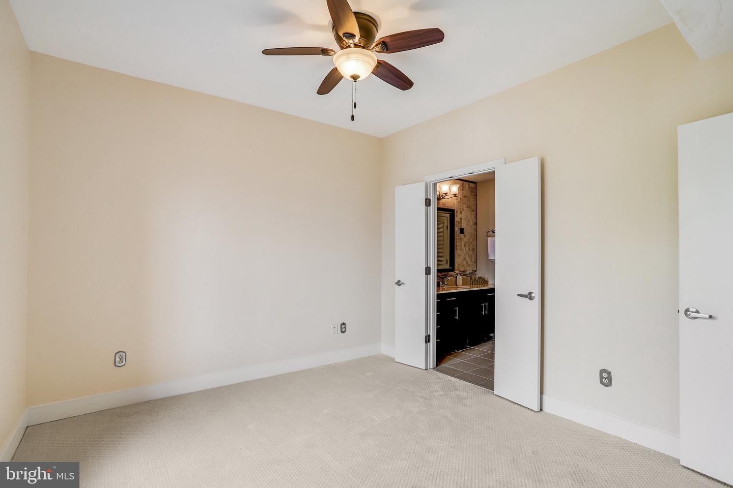 910 M ST NW #516, WASHINGTON, District Of Columbia 20001, 1 Bedroom Bedrooms, ,2 BathroomsBathrooms,Residential,For sale,910 M ST NW #516,DCDC2225734 MLS # DCDC2225734