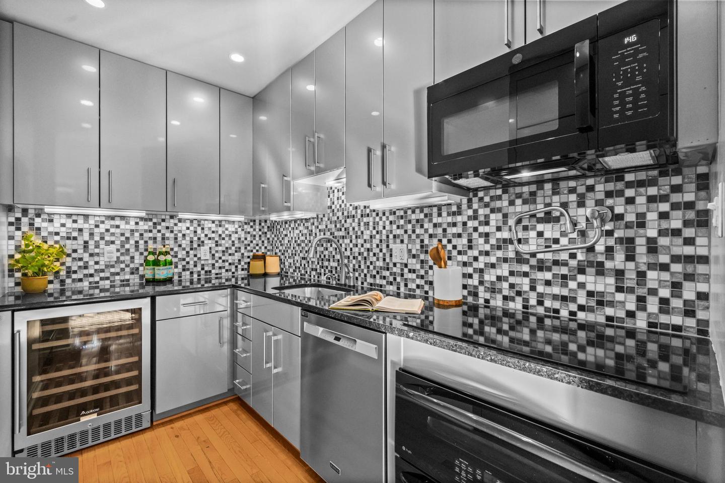 3225 GRACE ST NW #219, WASHINGTON, District Of Columbia 20007, 2 Bedrooms Bedrooms, ,1 BathroomBathrooms,Residential,For sale,3225 GRACE ST NW #219,DCDC2226014 MLS # DCDC2226014