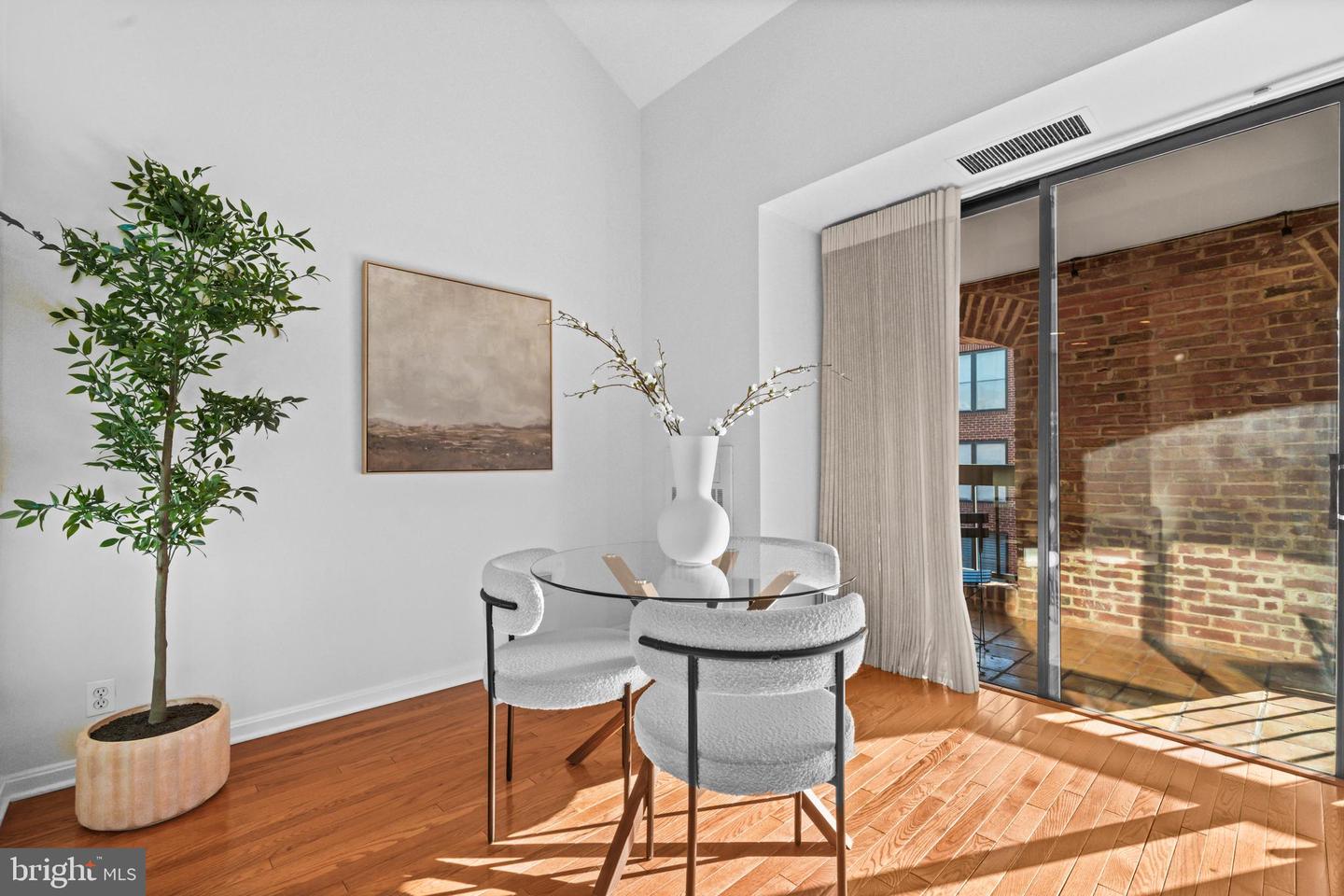 3225 GRACE ST NW #219, WASHINGTON, District Of Columbia 20007, 2 Bedrooms Bedrooms, ,1 BathroomBathrooms,Residential,For sale,3225 GRACE ST NW #219,DCDC2226014 MLS # DCDC2226014