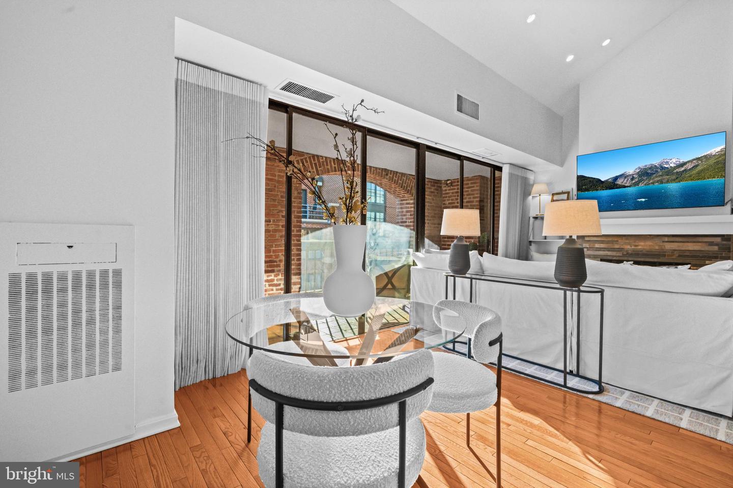 3225 GRACE ST NW #219, WASHINGTON, District Of Columbia 20007, 2 Bedrooms Bedrooms, ,1 BathroomBathrooms,Residential,For sale,3225 GRACE ST NW #219,DCDC2226014 MLS # DCDC2226014