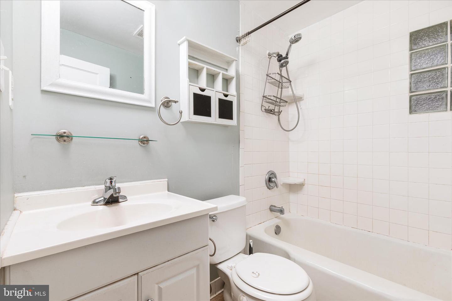 514 MANASSAS AVE, FRONT ROYAL, Virginia 22630, 2 Bedrooms Bedrooms, ,1 BathroomBathrooms,Residential,For sale,514 MANASSAS AVE,VAWR2012542 MLS # VAWR2012542