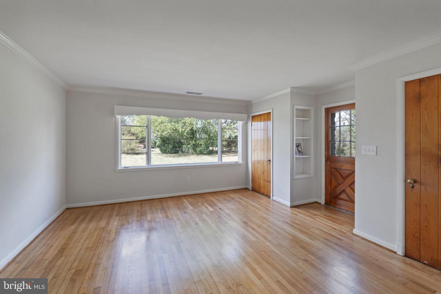 9441 CONSTITUTION HWY, SOMERSET, Virginia 22972, 2 Bedrooms Bedrooms, 7 Rooms Rooms,1 BathroomBathrooms,Residential,For sale,9441 CONSTITUTION HWY,VAOR2012532 MLS # VAOR2012532