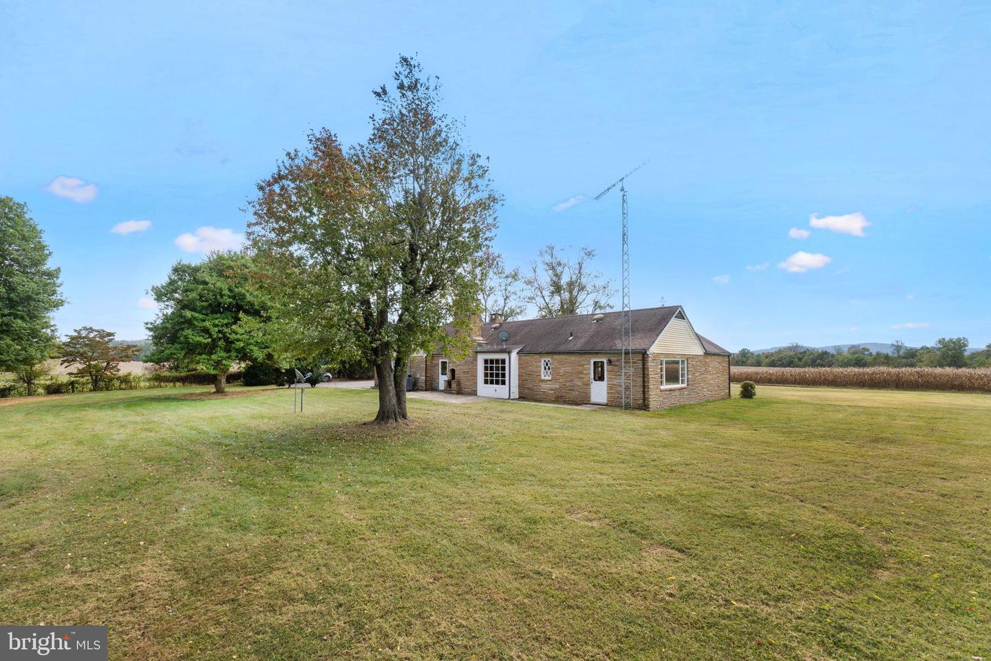 9441 CONSTITUTION HWY, SOMERSET, Virginia 22972, 2 Bedrooms Bedrooms, 7 Rooms Rooms,1 BathroomBathrooms,Residential,For sale,9441 CONSTITUTION HWY,VAOR2012532 MLS # VAOR2012532