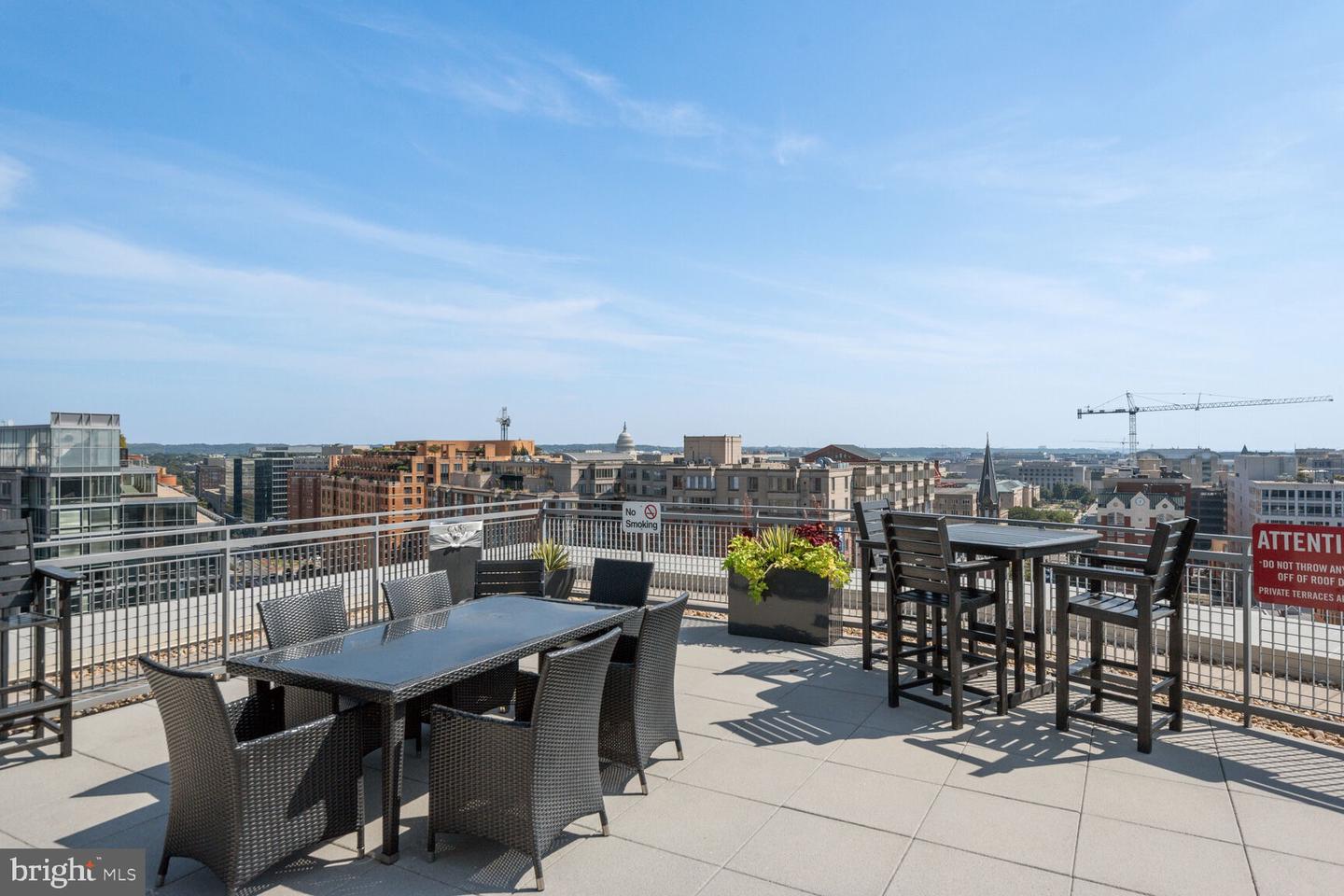 555 MASSACHUSETTS AVE NW #406, WASHINGTON, District Of Columbia 20001, 1 Bedroom Bedrooms, ,1 BathroomBathrooms,Residential,For sale,555 MASSACHUSETTS AVE NW #406,DCDC2226998 MLS # DCDC2226998