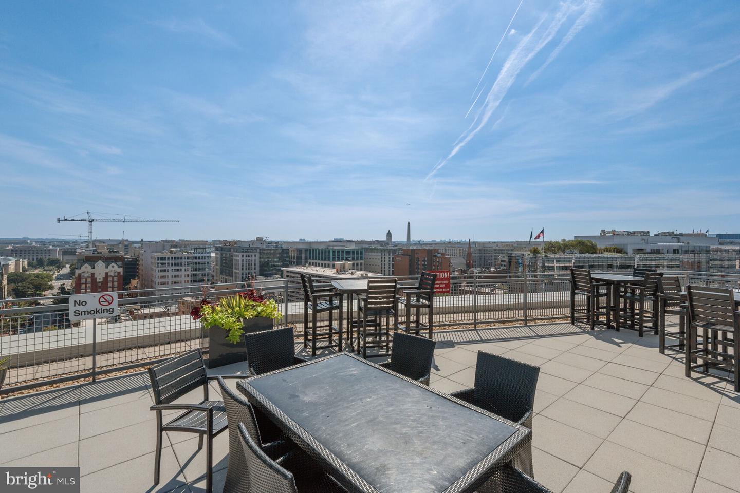 555 MASSACHUSETTS AVE NW #406, WASHINGTON, District Of Columbia 20001, 1 Bedroom Bedrooms, ,1 BathroomBathrooms,Residential,For sale,555 MASSACHUSETTS AVE NW #406,DCDC2226998 MLS # DCDC2226998
