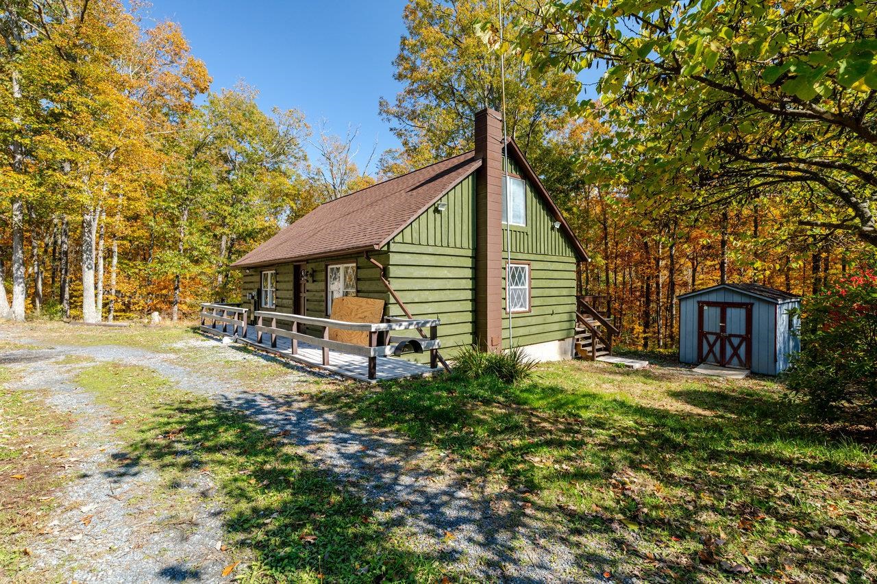 115 RISK RD, NEW MARKET, Virginia 22844, 2 Bedrooms Bedrooms, ,1 BathroomBathrooms,Residential,115 RISK RD,670579 MLS # 670579 115 RISK RD, NEW MARKET, Virginia 22844, 2 Bedrooms Bedrooms, ,1 BathroomBathrooms,Residential,115 RISK RD,670579 MLS # 670579