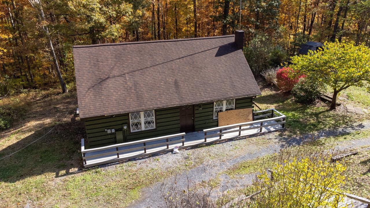 115 RISK RD, NEW MARKET, Virginia 22844, 2 Bedrooms Bedrooms, ,1 BathroomBathrooms,Residential,115 RISK RD,670579 MLS # 670579 115 RISK RD, NEW MARKET, Virginia 22844, 2 Bedrooms Bedrooms, ,1 BathroomBathrooms,Residential,115 RISK RD,670579 MLS # 670579