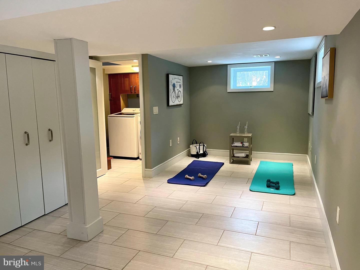 5-A CUSTIS AVE E, ALEXANDRIA, Virginia 22301, 3 Bedrooms Bedrooms, ,2 BathroomsBathrooms,Residential,For sale,5-A CUSTIS AVE E,VAAX2051080 MLS # VAAX2051080