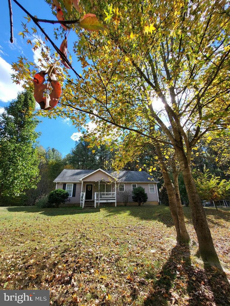 11532 TAYLOR RIDGE WAY, SPOTSYLVANIA, Virginia 22551, 4 Bedrooms Bedrooms, 7 Rooms Rooms,2 BathroomsBathrooms,Residential,For sale,11532 TAYLOR RIDGE WAY,VASP2037232 MLS # VASP2037232