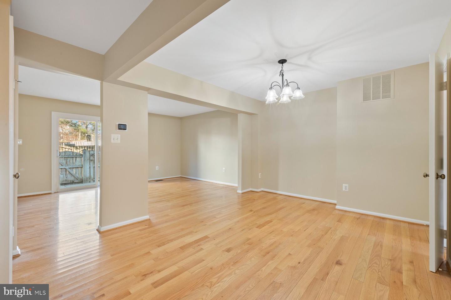 9954 WOOD WREN CT, FAIRFAX, Virginia 22032, 3 Bedrooms Bedrooms, ,2 BathroomsBathrooms,Residential,For sale,9954 WOOD WREN CT,VAFX2276252 MLS # VAFX2276252