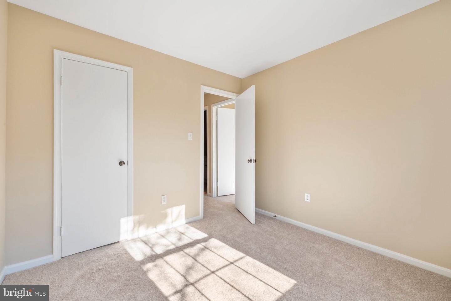 9954 WOOD WREN CT, FAIRFAX, Virginia 22032, 3 Bedrooms Bedrooms, ,2 BathroomsBathrooms,Residential,For sale,9954 WOOD WREN CT,VAFX2276252 MLS # VAFX2276252