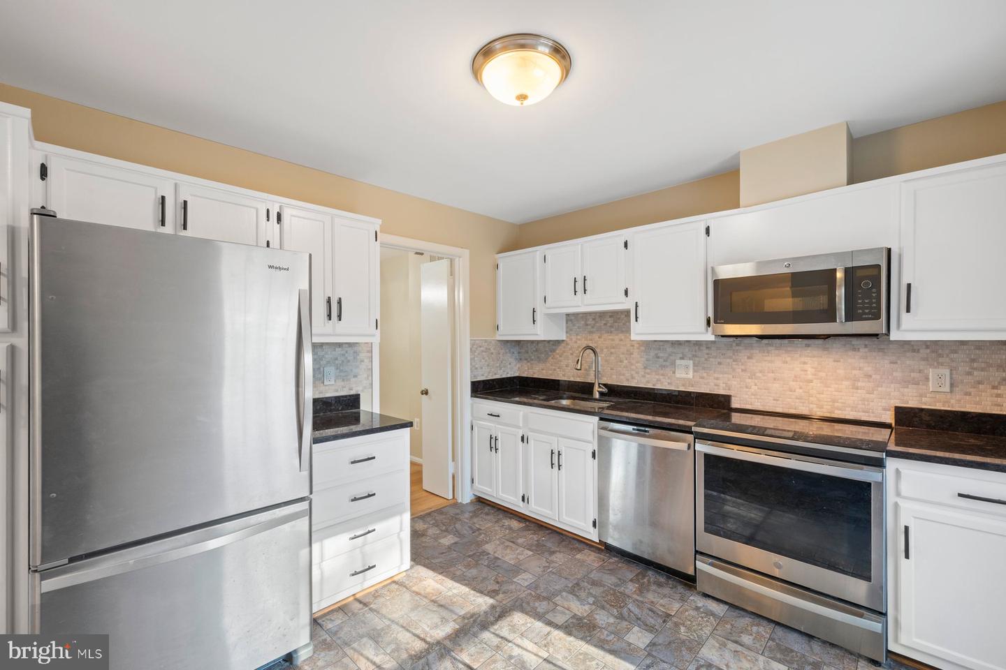 9954 WOOD WREN CT, FAIRFAX, Virginia 22032, 3 Bedrooms Bedrooms, ,2 BathroomsBathrooms,Residential,For sale,9954 WOOD WREN CT,VAFX2276252 MLS # VAFX2276252