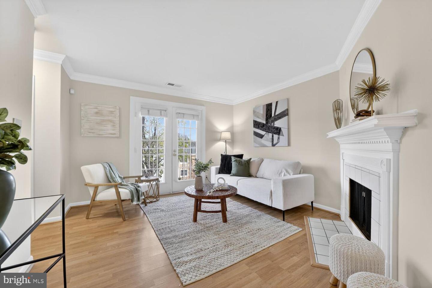 4617 28TH RD S #B, ARLINGTON, Virginia 22206, 2 Bedrooms Bedrooms, ,1 BathroomBathrooms,Residential,For sale,4617 28TH RD S #B,VAAR2065534 MLS # VAAR2065534