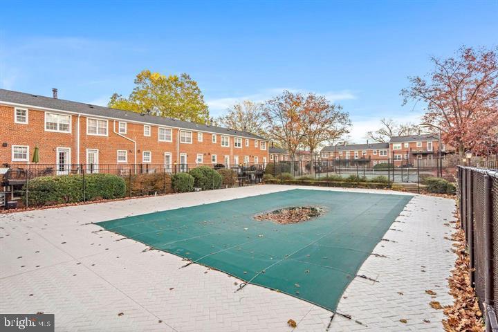 4617 28TH RD S #B, ARLINGTON, Virginia 22206, 2 Bedrooms Bedrooms, ,1 BathroomBathrooms,Residential,For sale,4617 28TH RD S #B,VAAR2065534 MLS # VAAR2065534