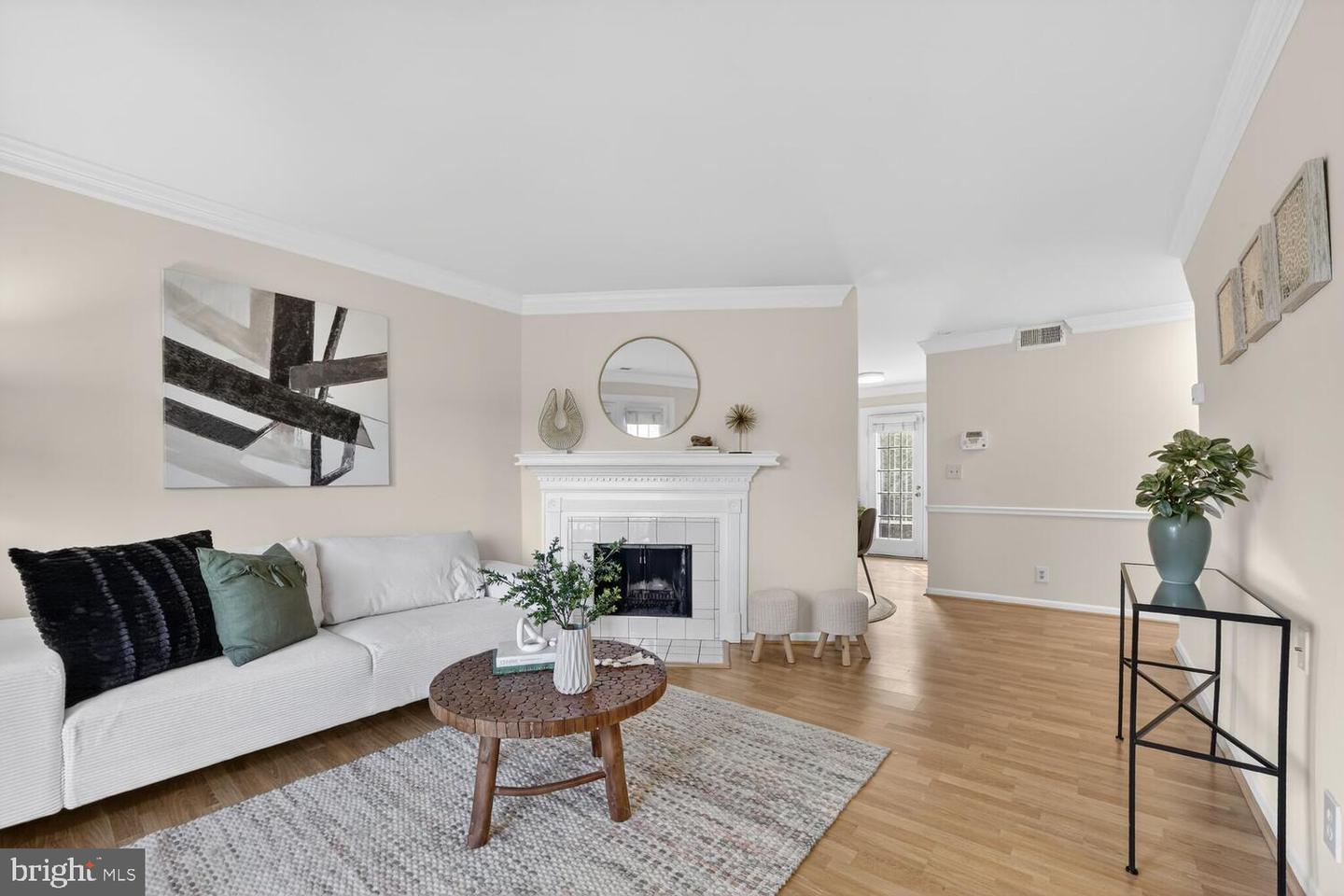 4617 28TH RD S #B, ARLINGTON, Virginia 22206, 2 Bedrooms Bedrooms, ,1 BathroomBathrooms,Residential,For sale,4617 28TH RD S #B,VAAR2065534 MLS # VAAR2065534